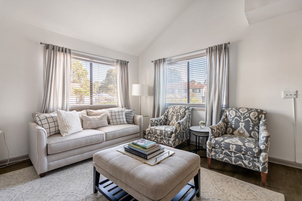 Verde Vue Apartments - Photo 2 of 77