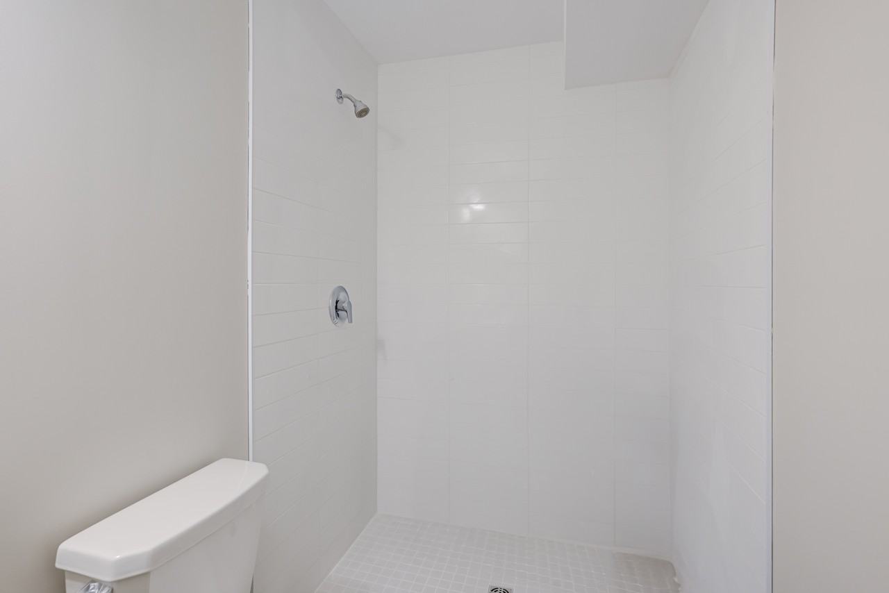 64 Collete Cres #2 - Photo 7 of 17