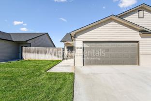 12046 W Shadow Lakes St - Photo 1 of 1