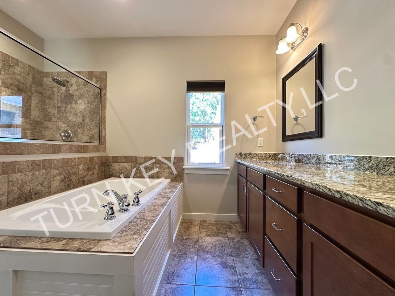 120 Lakeridge Drive - Photo 7 of 21