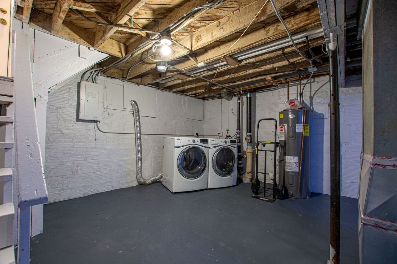 106 North 38th Street - Photo 7 of 19