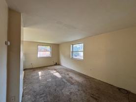 720 McDonald Street (Full Service) - Photo 1 of 1
