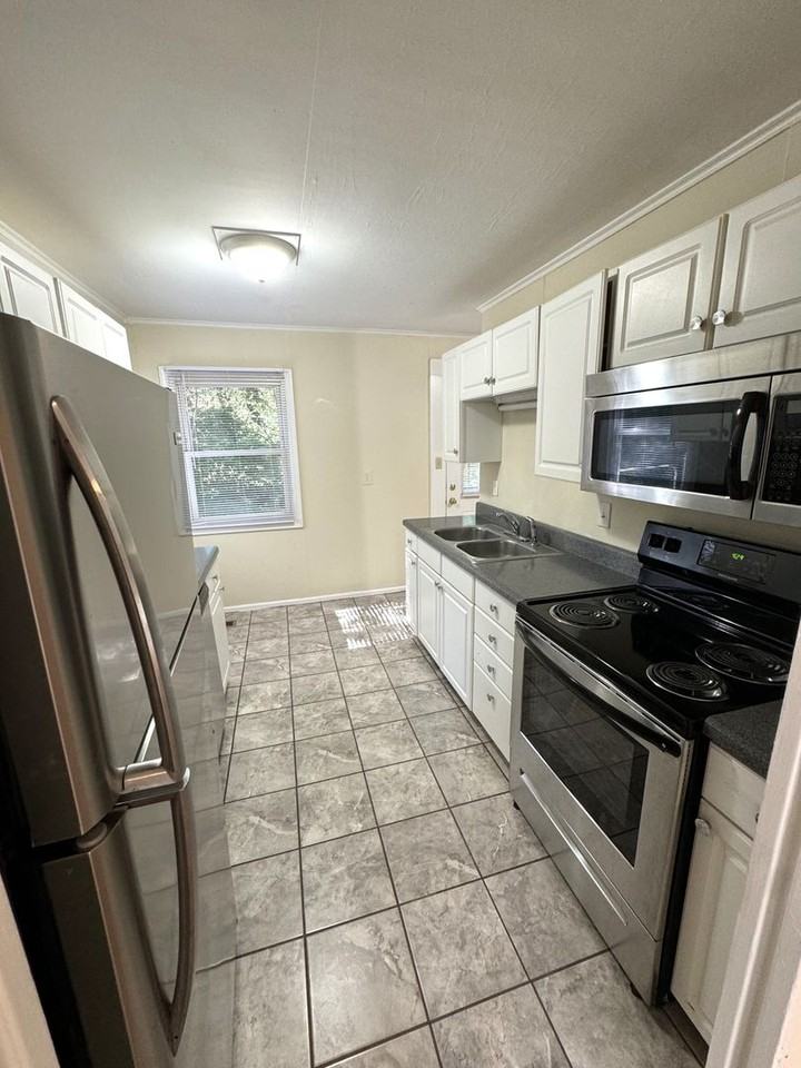 125 Habersham Dr - Photo 6 of 17