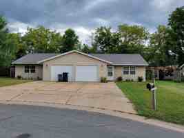 featured image of 2034 Mittelstadt Ln