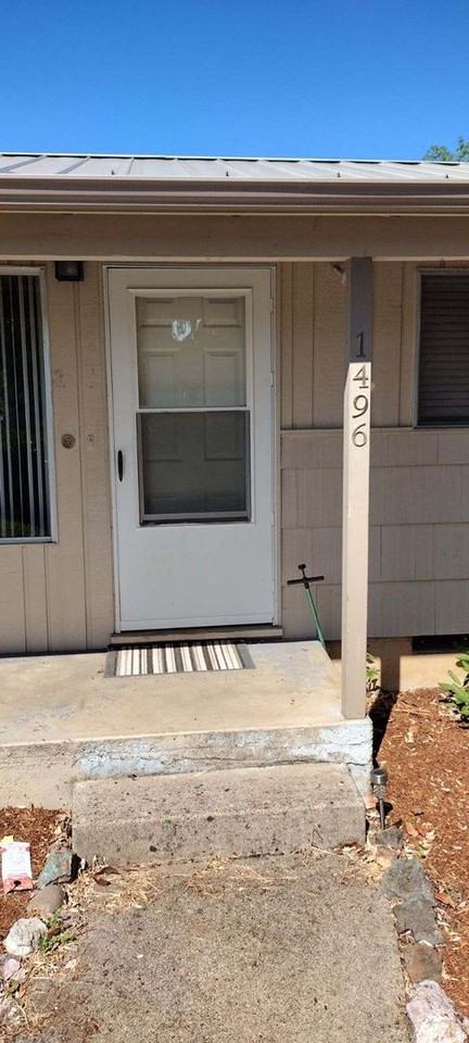 1496 Nw Almira St - Photo 3 of 19