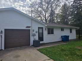 1447 Kennedy Ave - Photo 1 of 1