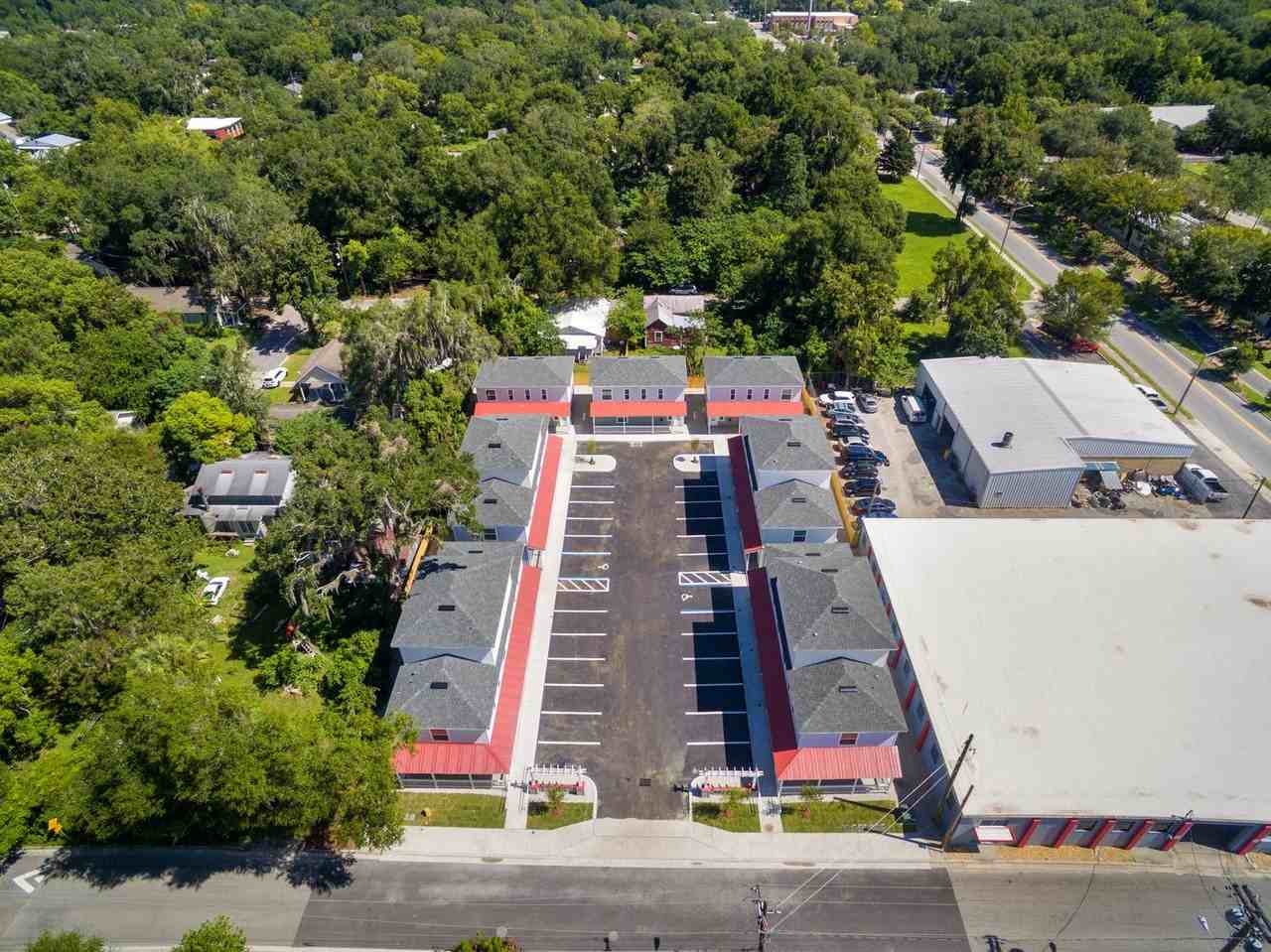 622 Nw 3rd Ave - Photo 4 of 43