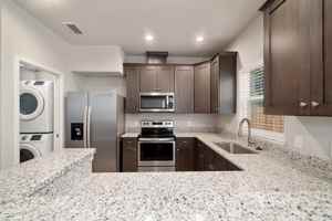 featured image of 622 Nw 3rd Ave