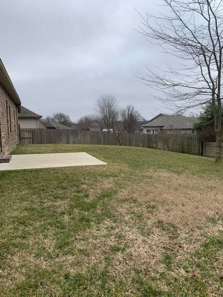 938 E Weldon Dr - Photo 2 of 32