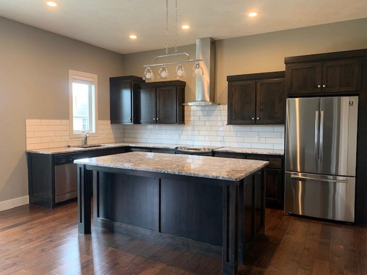 938 E Weldon Dr - Photo 4 of 32