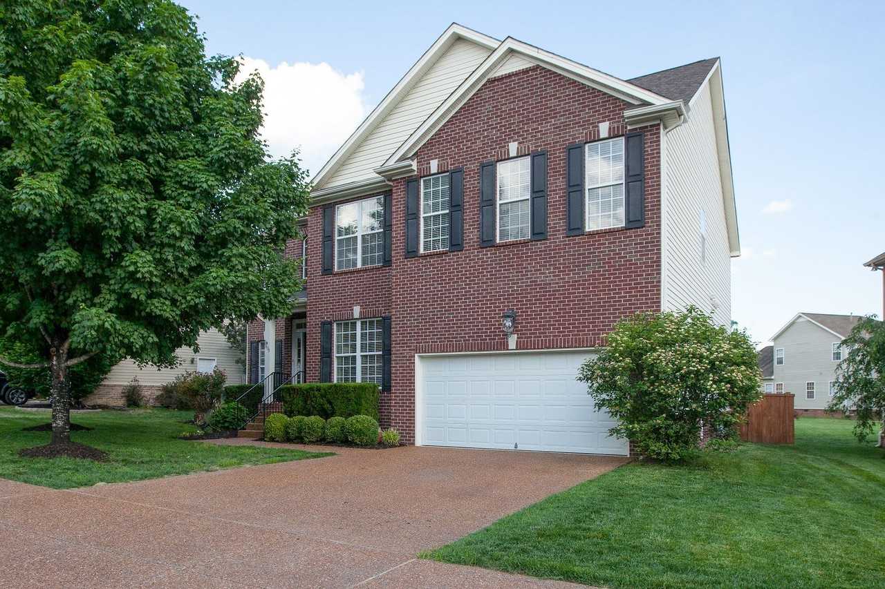 3139 Brimstead Dr - Photo 3 of 34