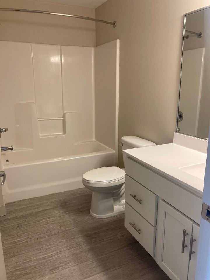 Local 15 - Photo 6 of 8