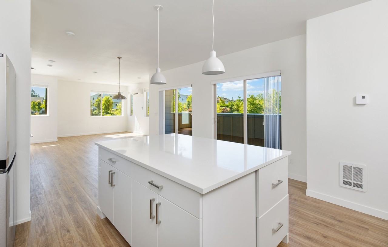 32772 Ten Trails Parkway Southeast - Photo 6 of 19