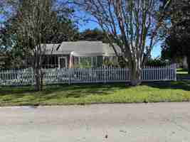 featured image of 618 E Sabiston Dr