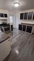 Pearl St Apartments - Photo 1 of 1