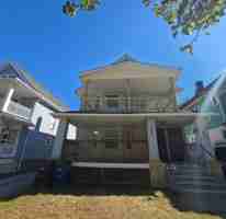 featured image of 747 E 117th St