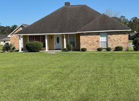 featured image of 2110 S Ormond Ave