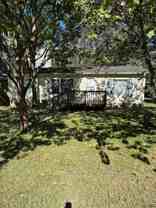 1505 Ward Ave - Photo 1 of 1