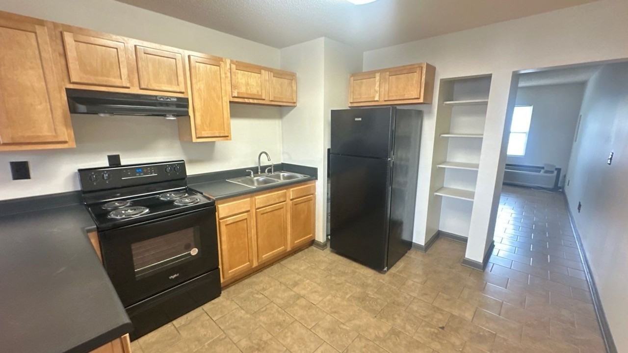 Radnor Flats - Photo 3 of 9