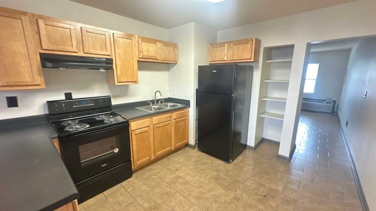 Radnor Flats - Photo 3 of 9