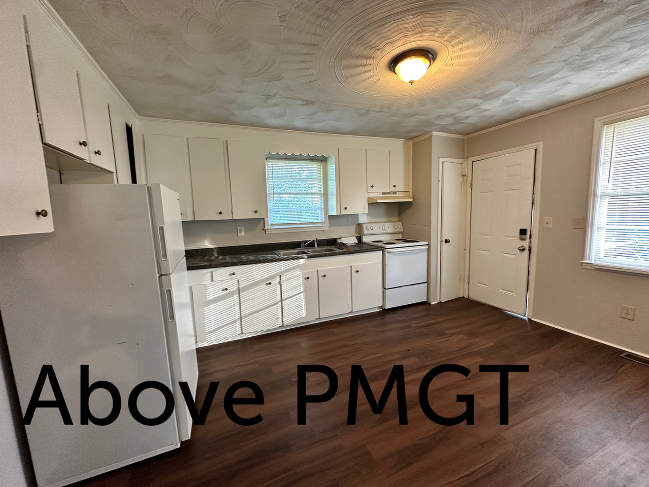 394 Sequoia Dr - Photo 6 of 14