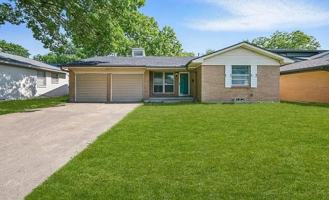 1703 W Hunt St - Photo 1 of 1