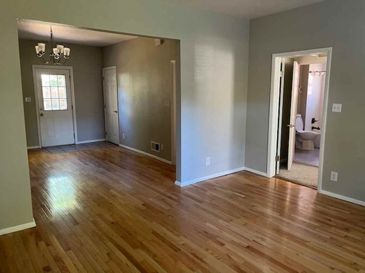 529 Emery St - Photo 2 of 27