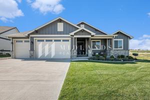 featured image of 11976 S 118th Ave