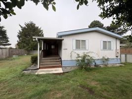 featured image of 1690 Anderson Ave