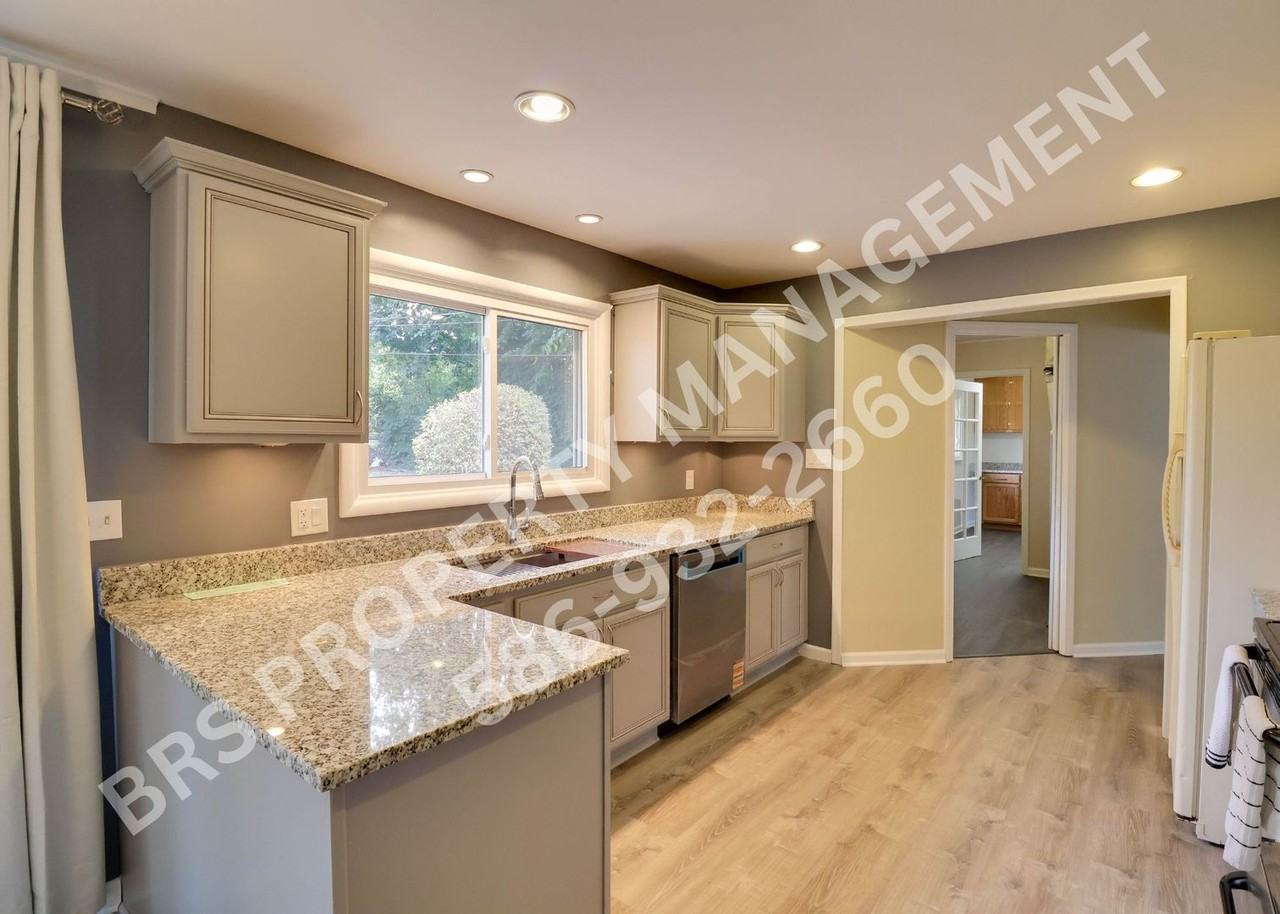 1977 Swaranne Drive - Photo 7 of 22