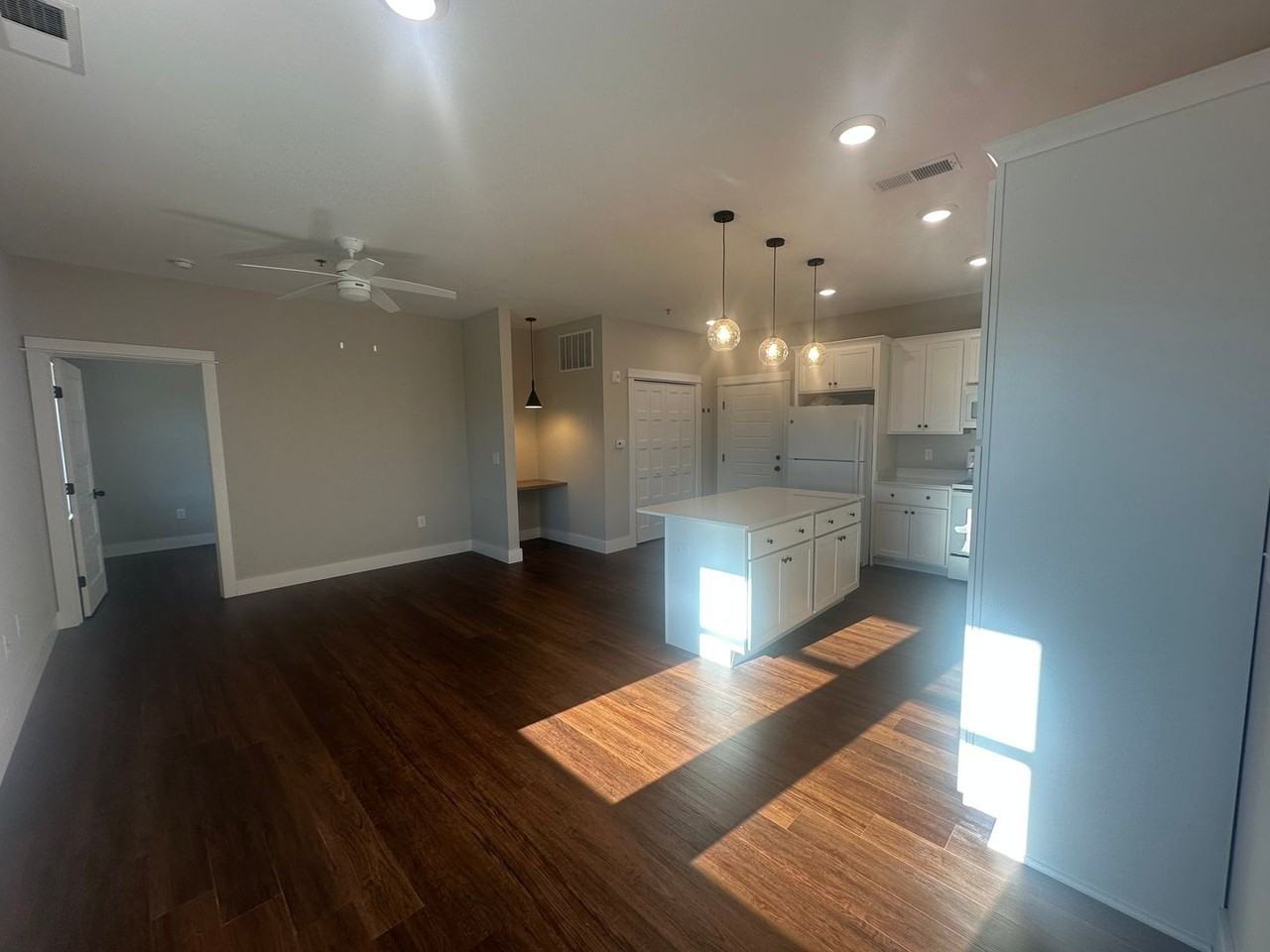 100 Old Tom Street - Photo 2 of 10