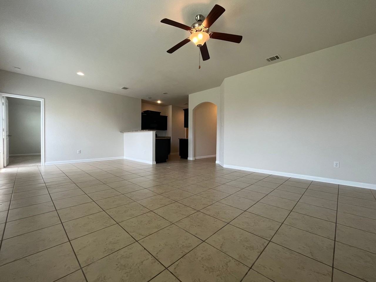 19621 James Manor Street - Photo 3 of 19