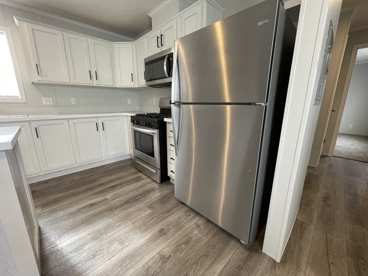 38035 Leverette Ave #496 - Photo 7 of 25