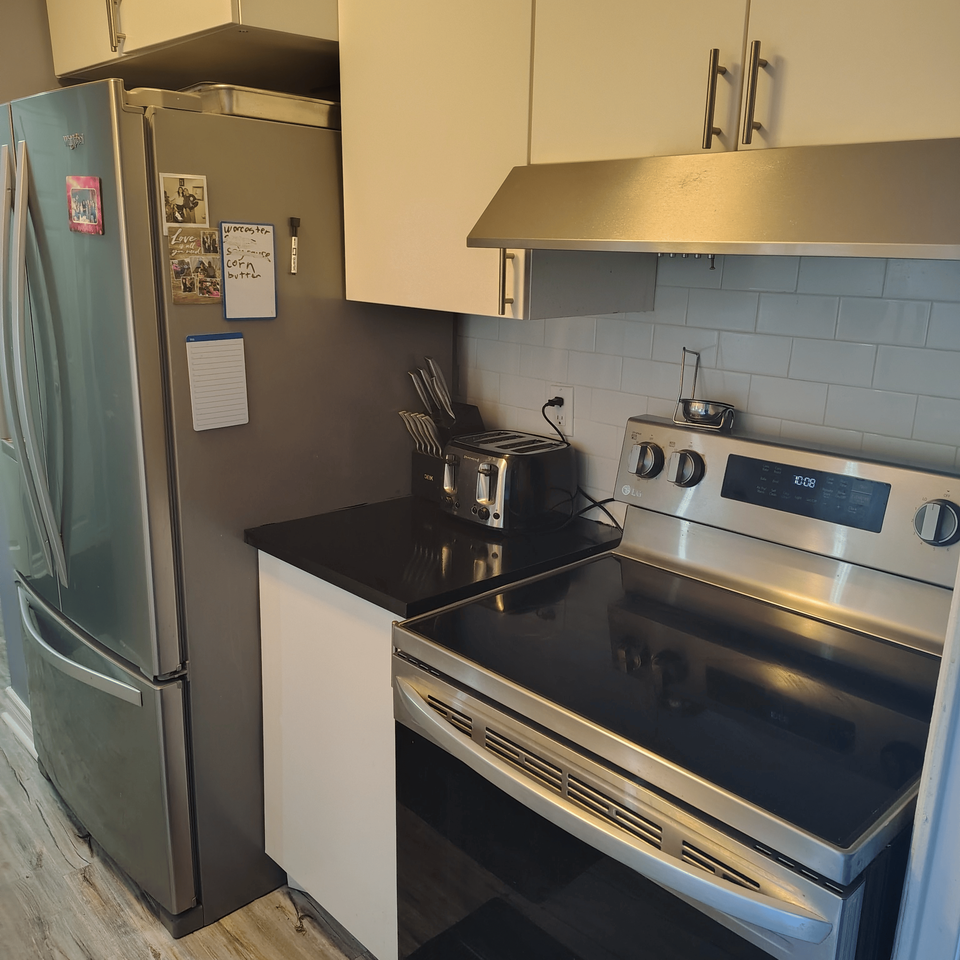 Bramalea Rd & Balmoral Dr - Photo 6 of 8