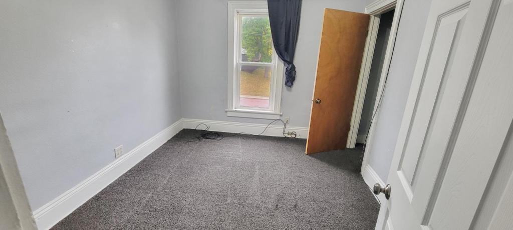 2102 Gary Ave - Photo 6 of 10