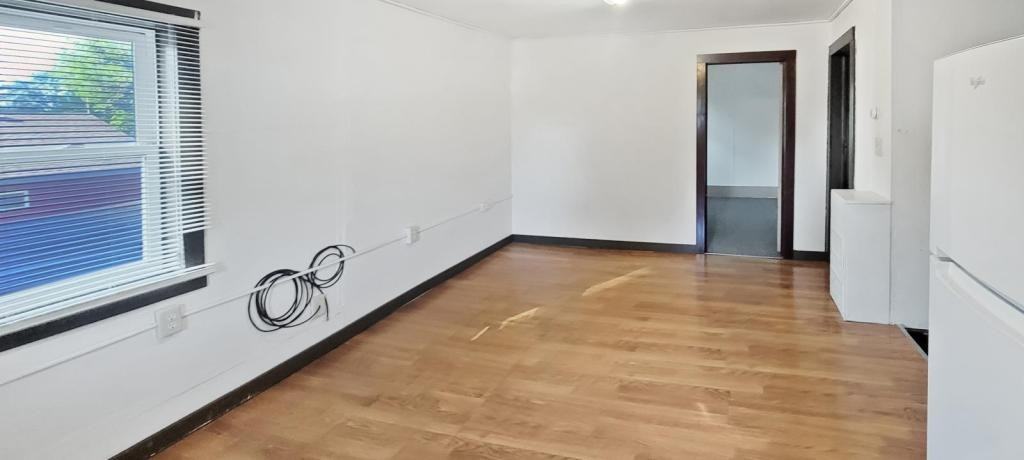 514 P Avenue - Photo 3 of 5