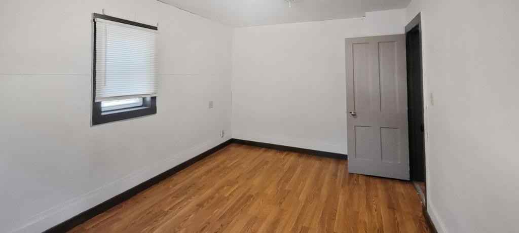 514 P Avenue - Photo 4 of 5