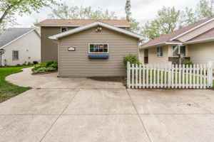 featured image of 11037 E Village Cir