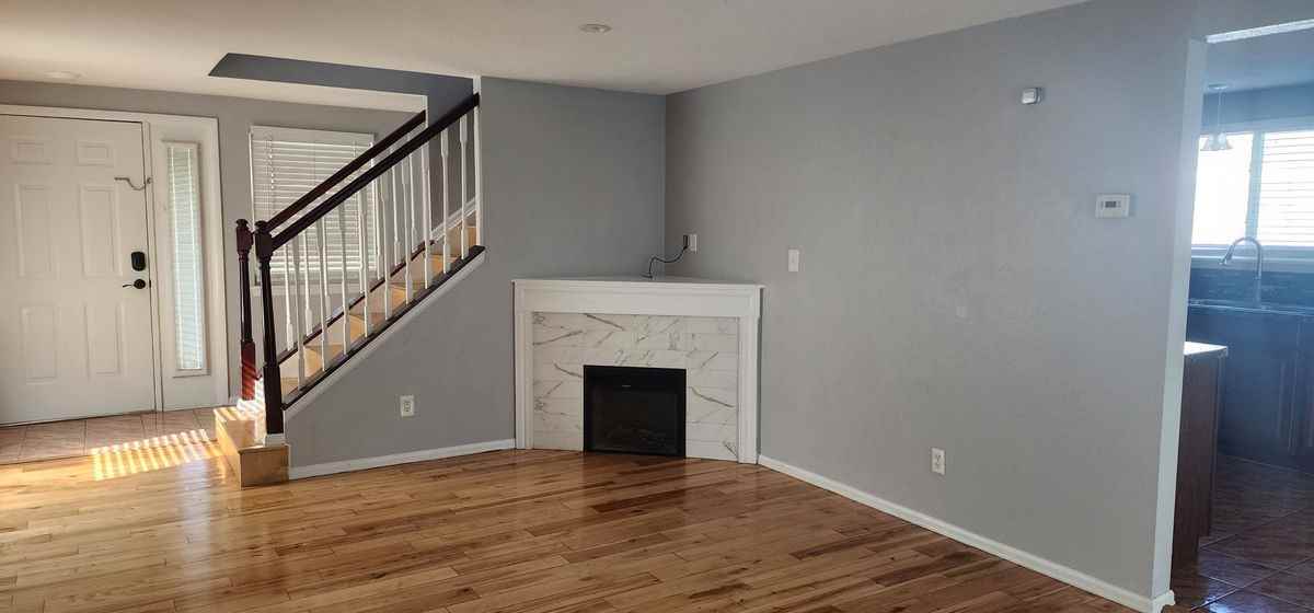 4236 S Tempe Ct - Photo 3 of 27