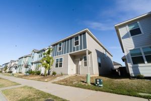 featured image of 5533 Topwater Trl