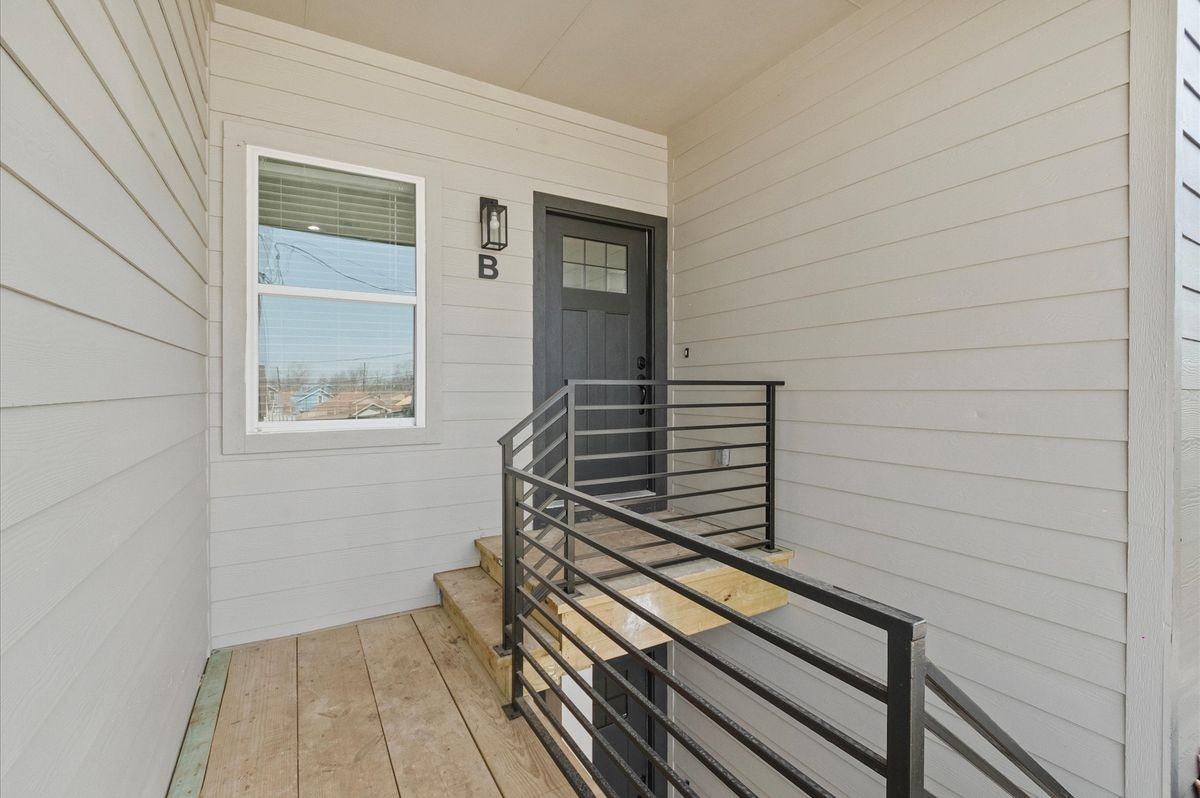 9732 Tuffly St Street, B ##B - Photo 2 of 11