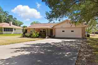 1307 Summit Dr - Photo 1 of 1