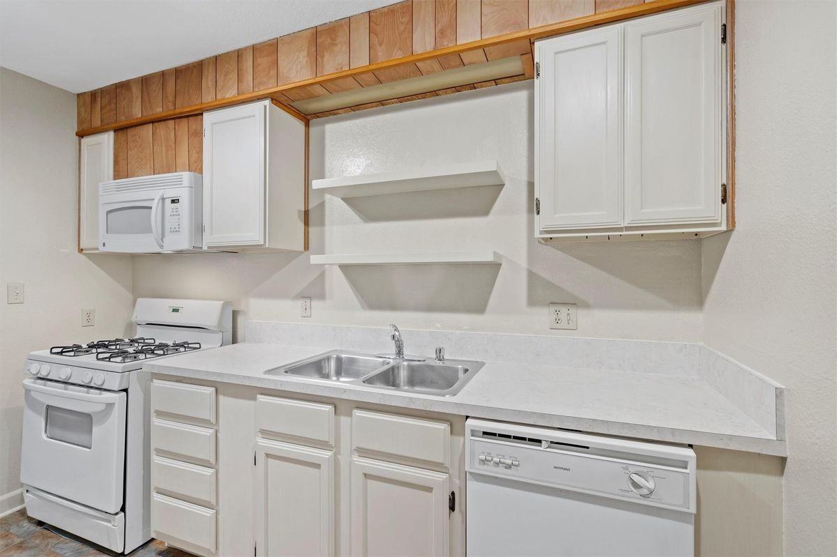 1511 Alguno Rd - Photo 7 of 20