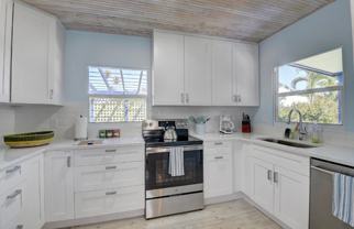 212 Sw 1st Ave - Photo 1 of 1