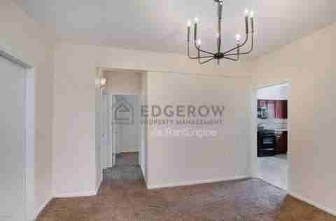 352 Holmdene Blvd Ne - Photo 2 of 6