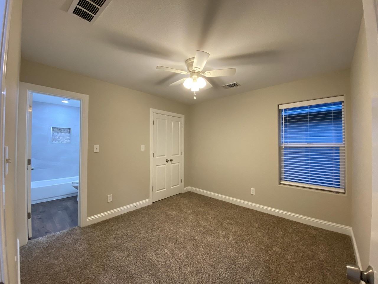 804 N Broughton St #804 - Photo 6 of 23
