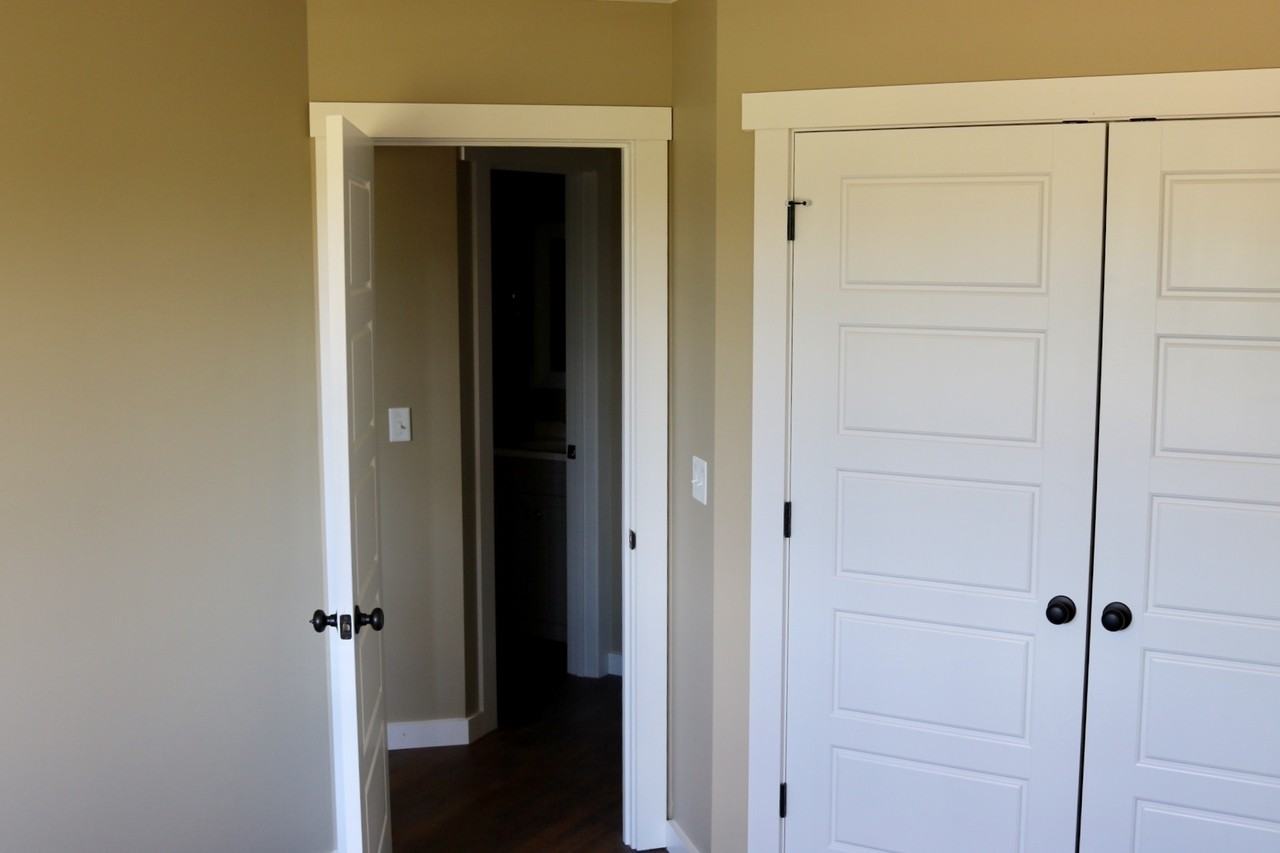 7 Honey Locust Ln - Photo 7 of 17