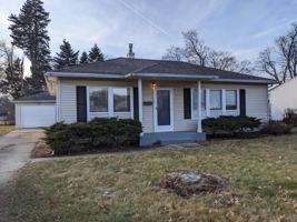 featured image of 2312 Ridge Ave