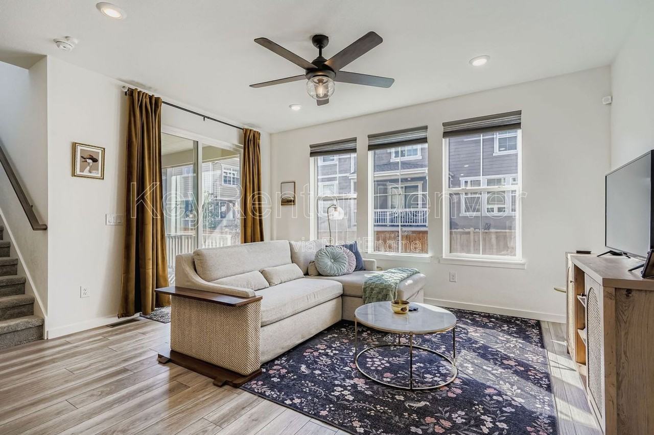 17781 Fox St - Photo 4 of 17