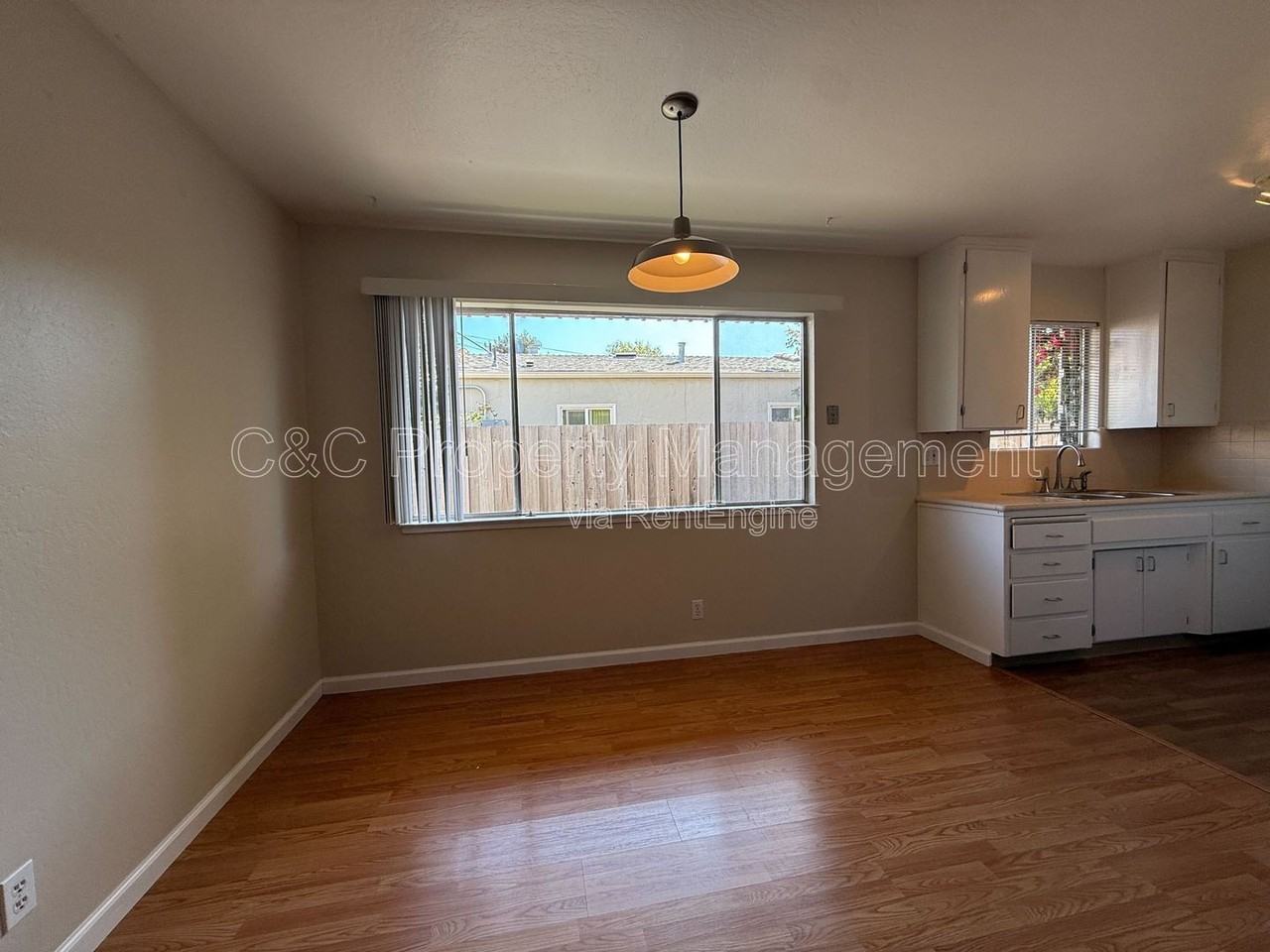137 Clay St #1 - Photo 2 of 4